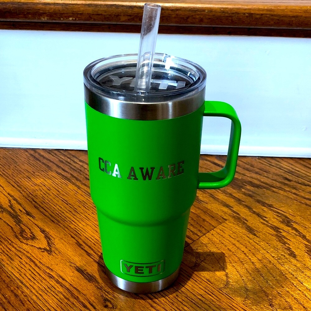 YETI RAMBLER STRAW MUG 25oz NEW!!